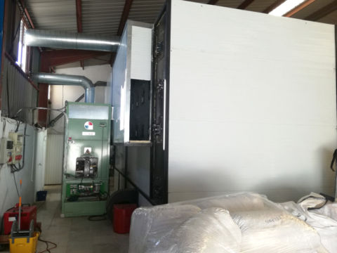 Secadero de bandas - Agrotec Maqunaria Secadero de bandas - Agrotec Maqunaria.Sirve para cualquier producto que exija un tratamiento cuidadoso amplio y a baja temperatura.